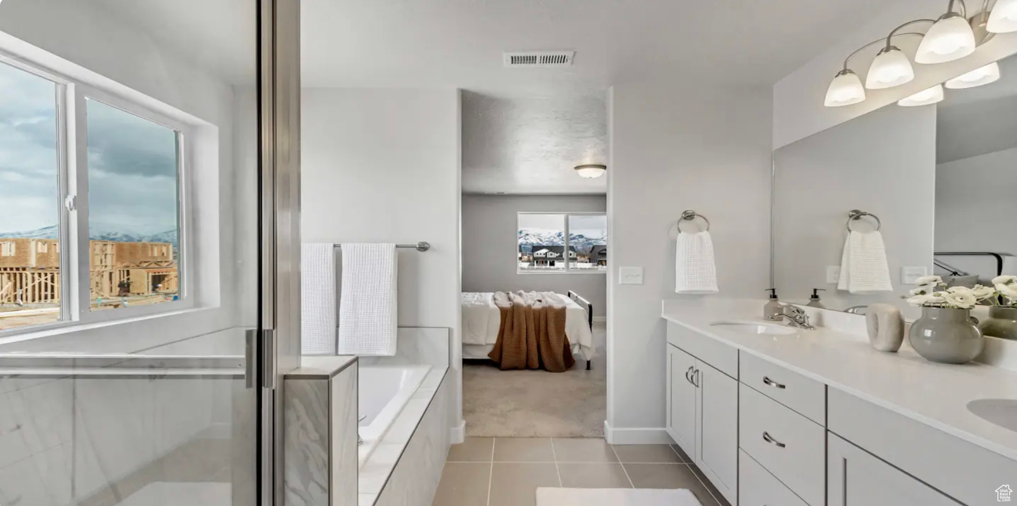 HARMONY PLACE VISTA - Residential