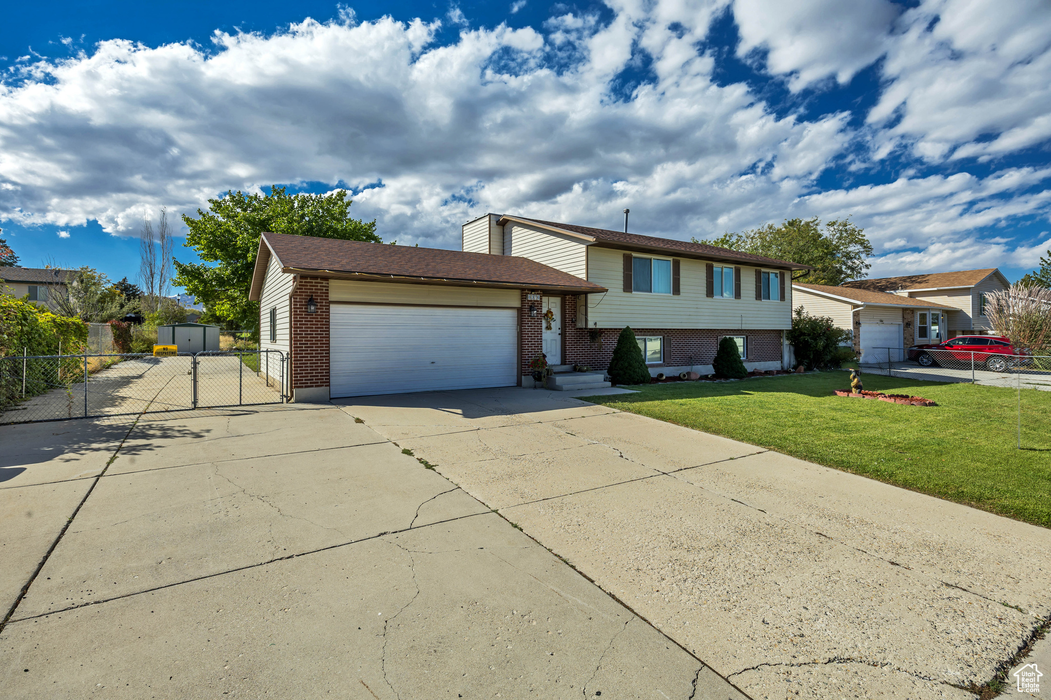 JORDAN HIGHLANDS - Residential