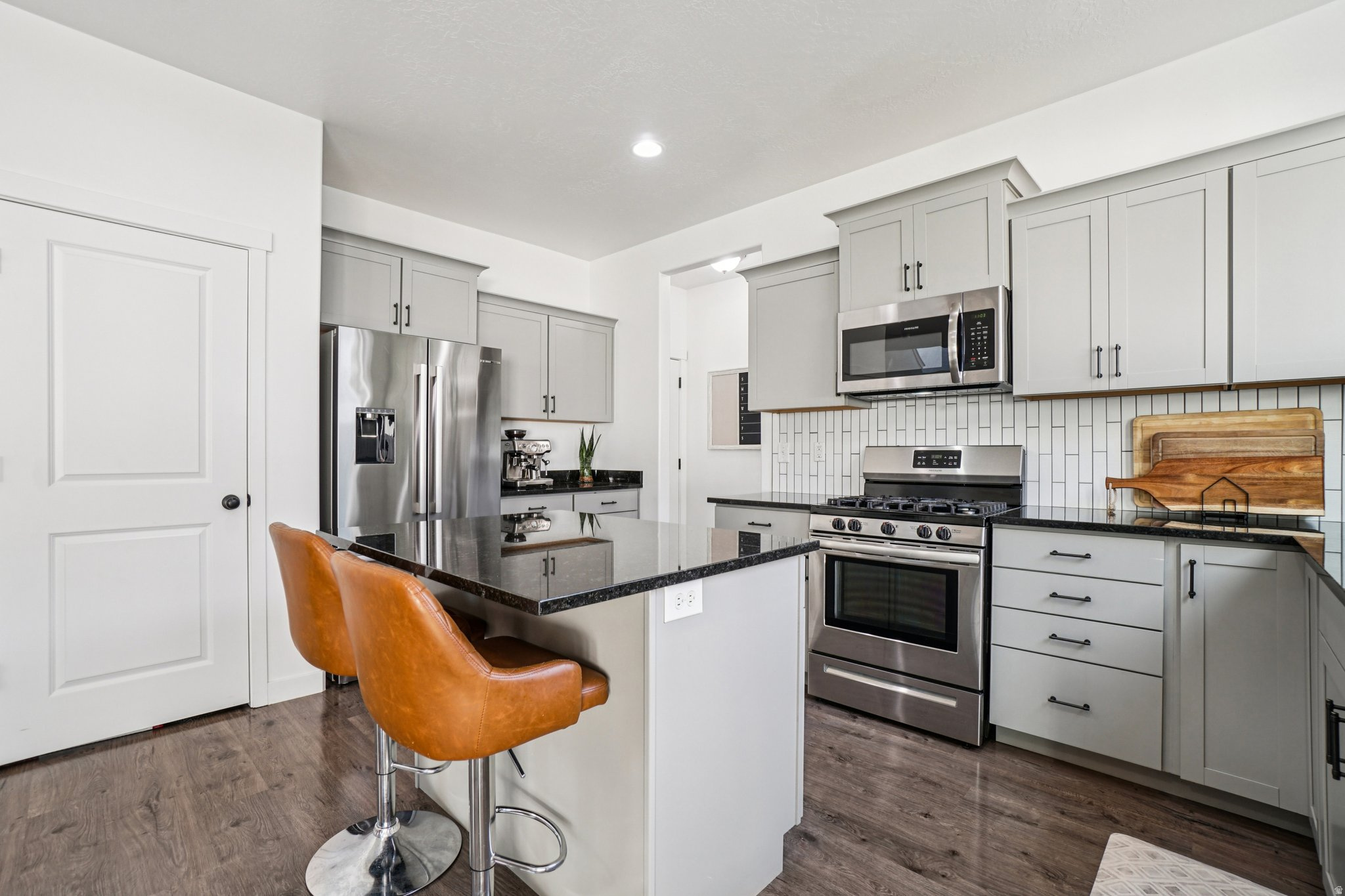 SOUTH HILLS - Residential