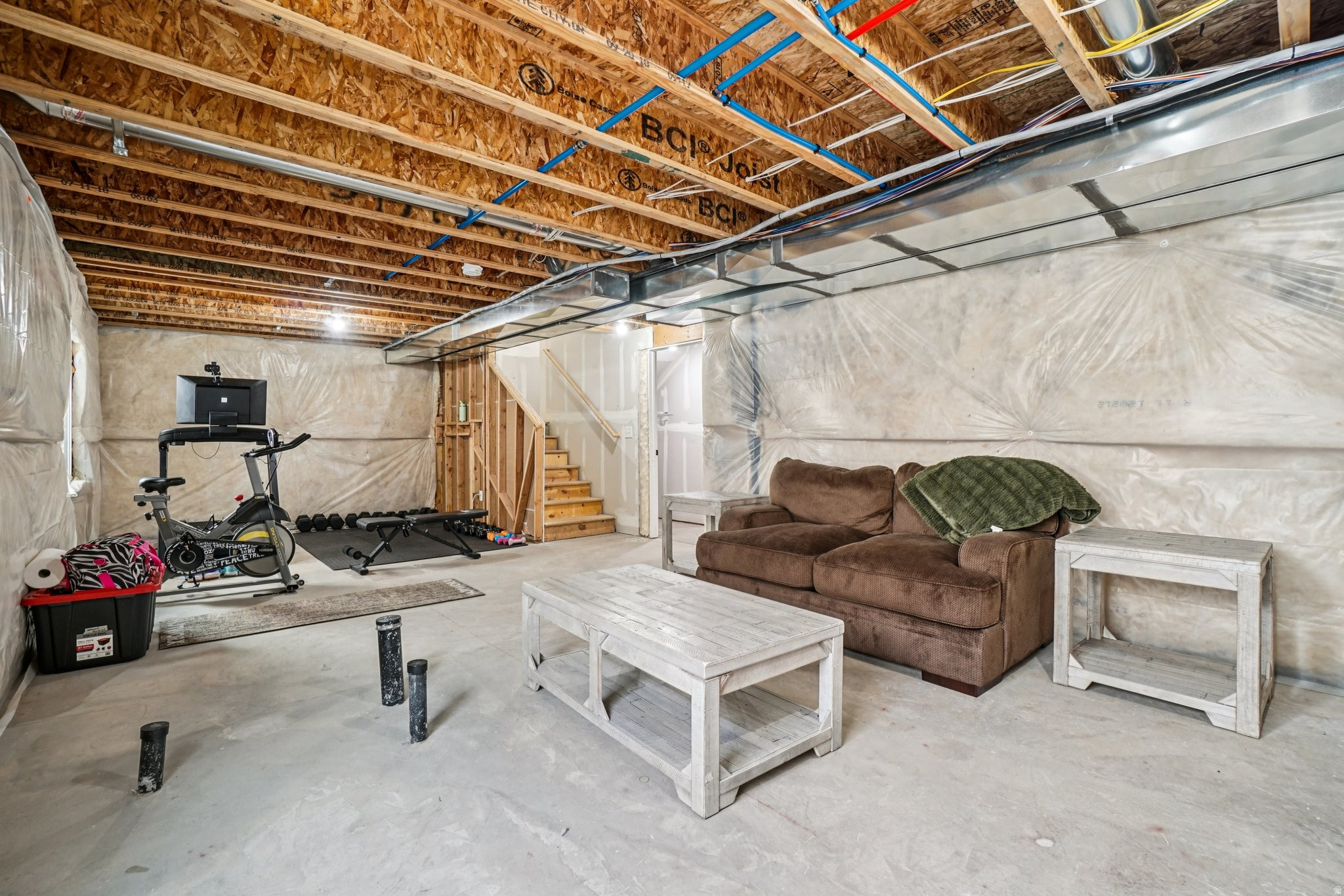 SOUTH HILLS - Residential