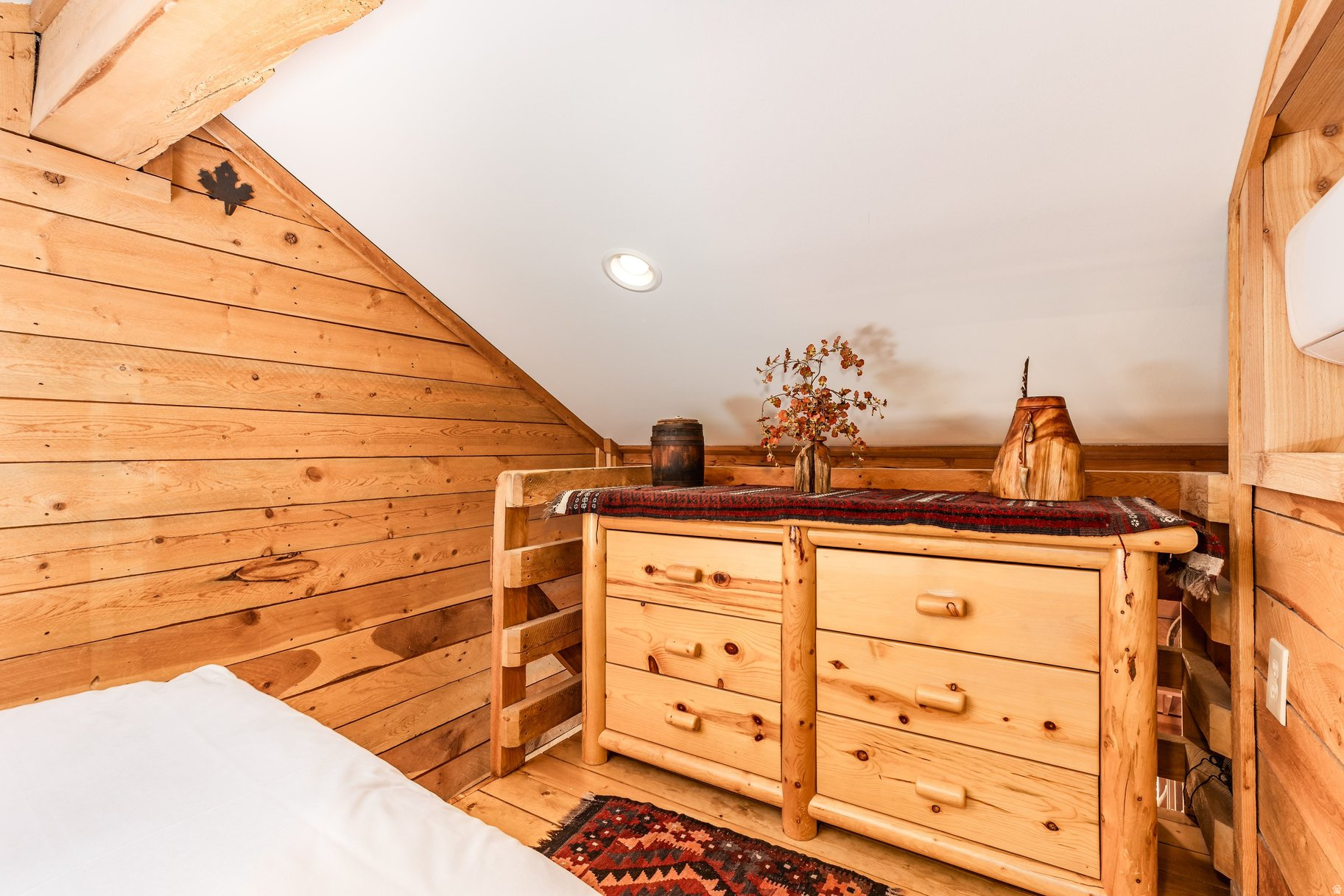 SUNDANCE COTTAGES - Residential