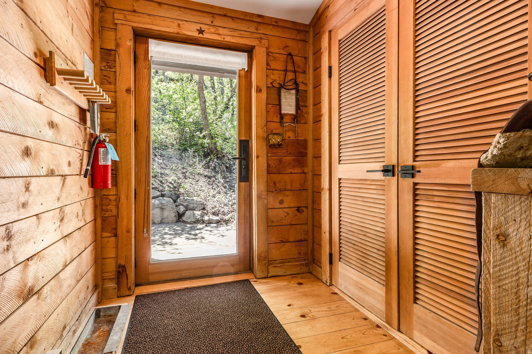 SUNDANCE COTTAGES - Residential