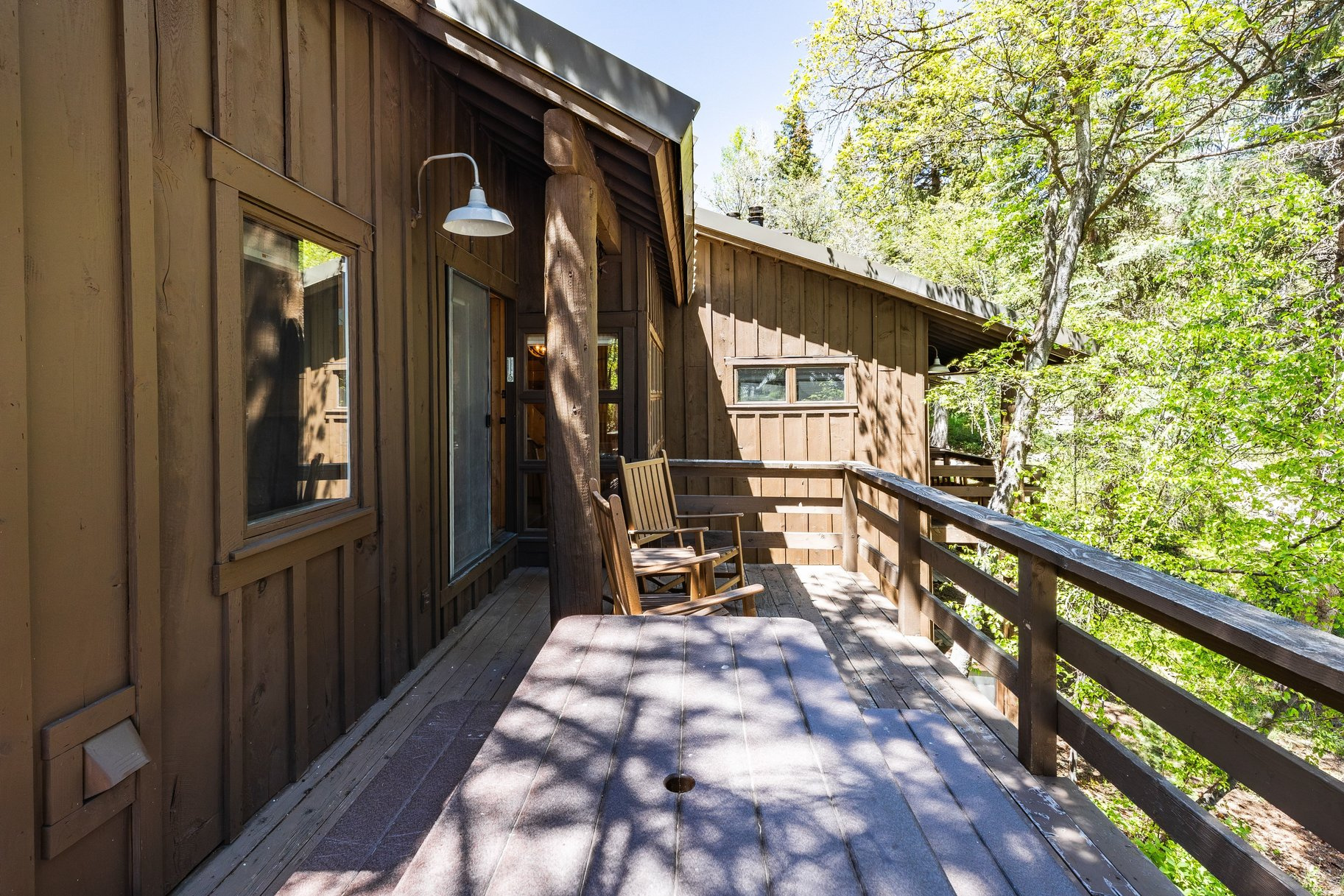 SUNDANCE COTTAGES - Residential