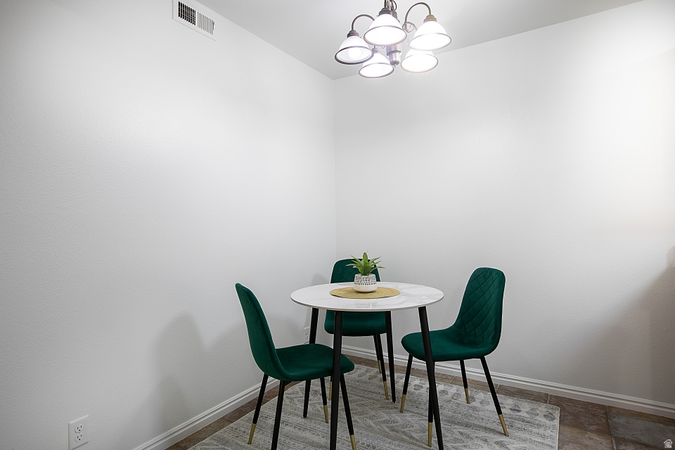 CARRIAGE CROSSING - Residential