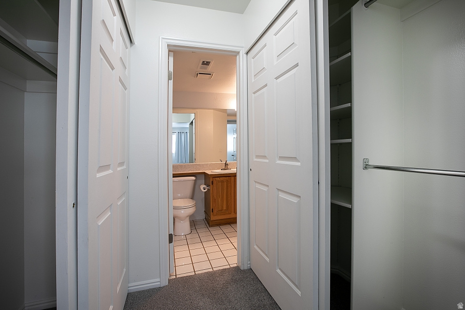 CARRIAGE CROSSING - Residential