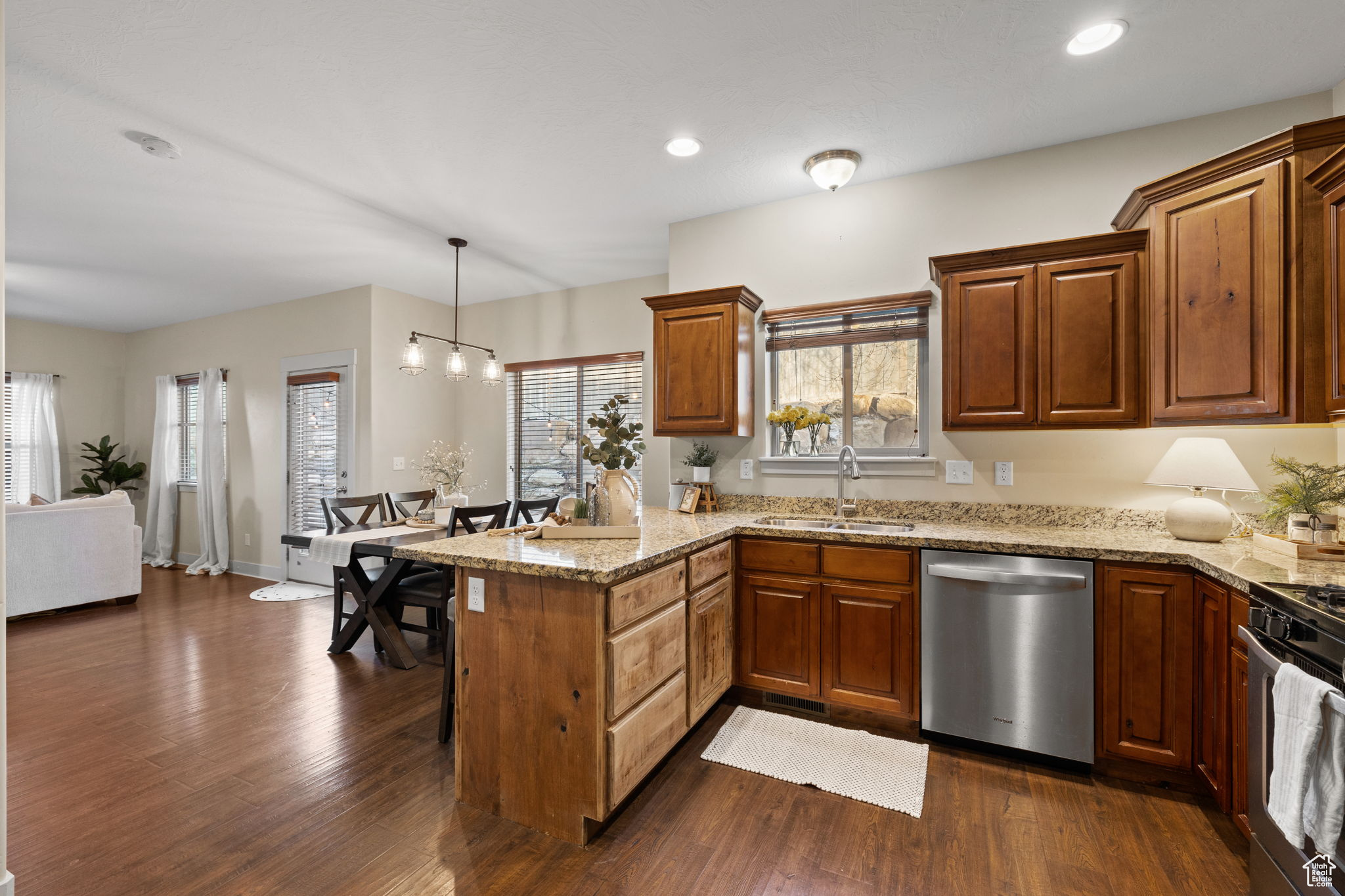 2974 E Sandpiper Rd, Eagle Mountain, Utah image 14