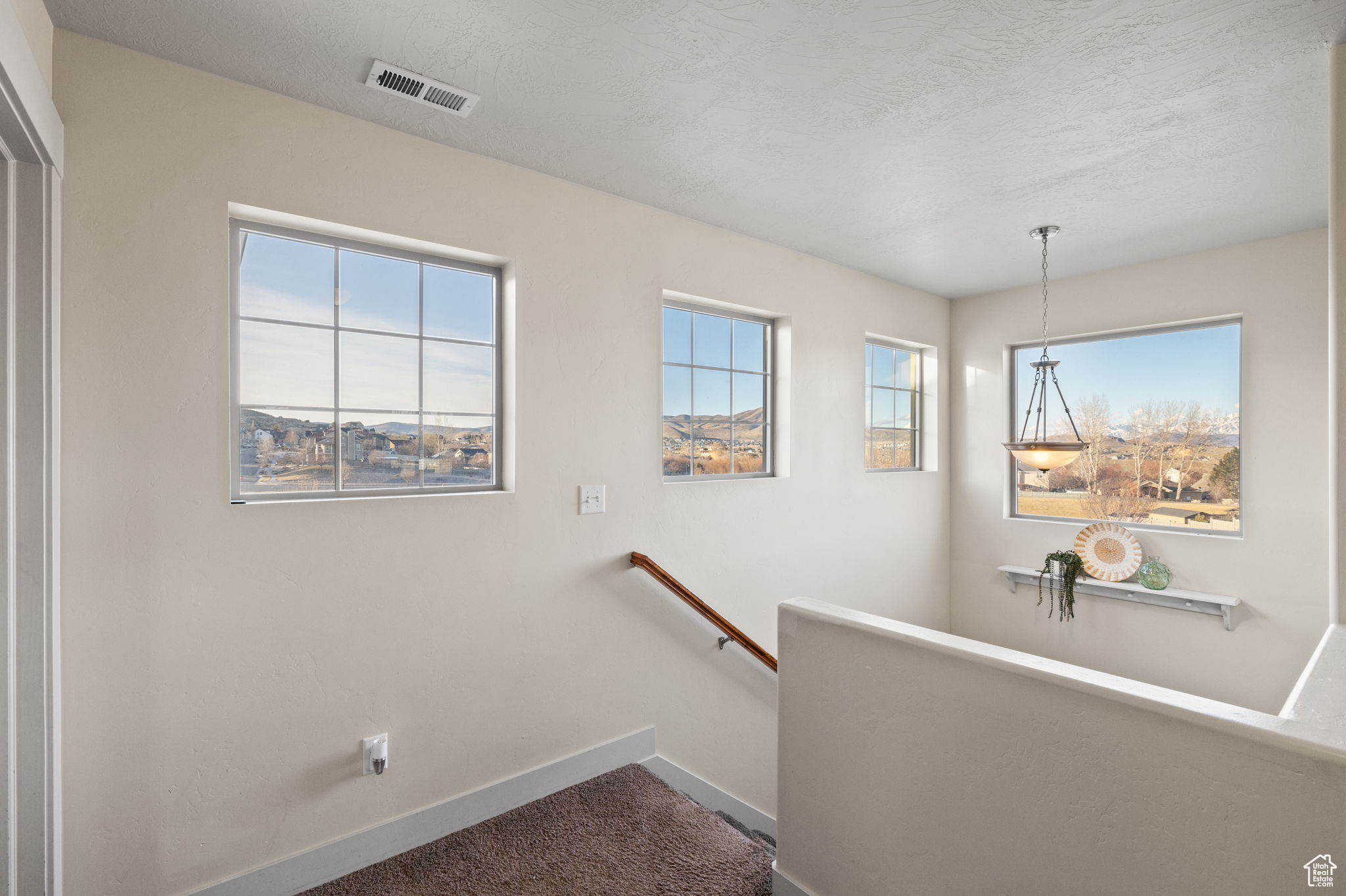 2974 E Sandpiper Rd, Eagle Mountain, Utah image 16
