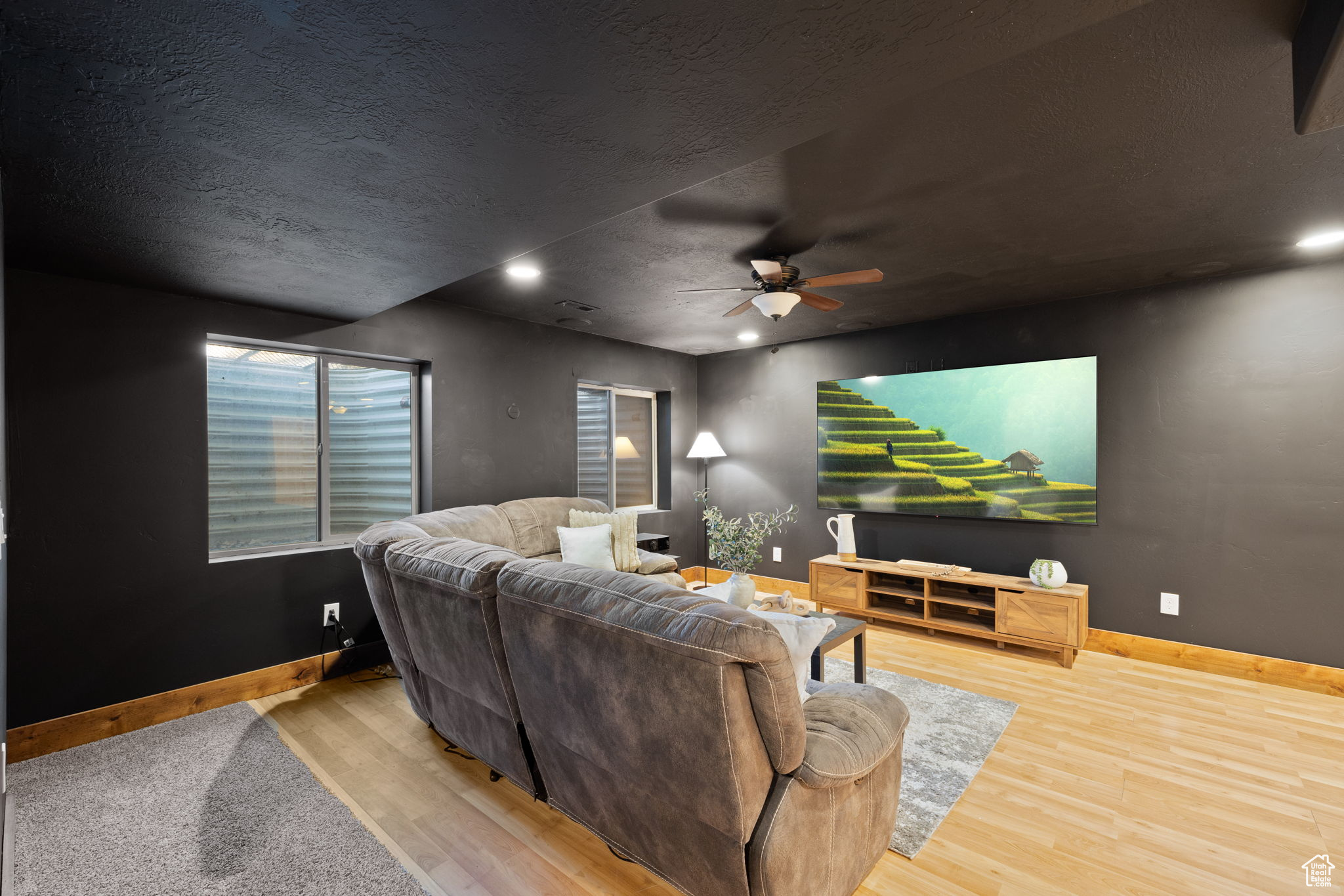2974 E Sandpiper Rd, Eagle Mountain, Utah image 34