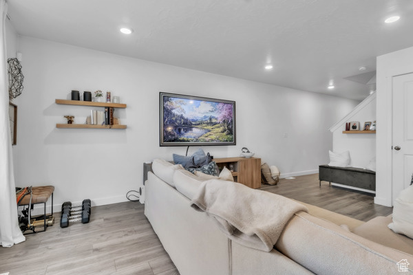 NORTHSHORE - Residential