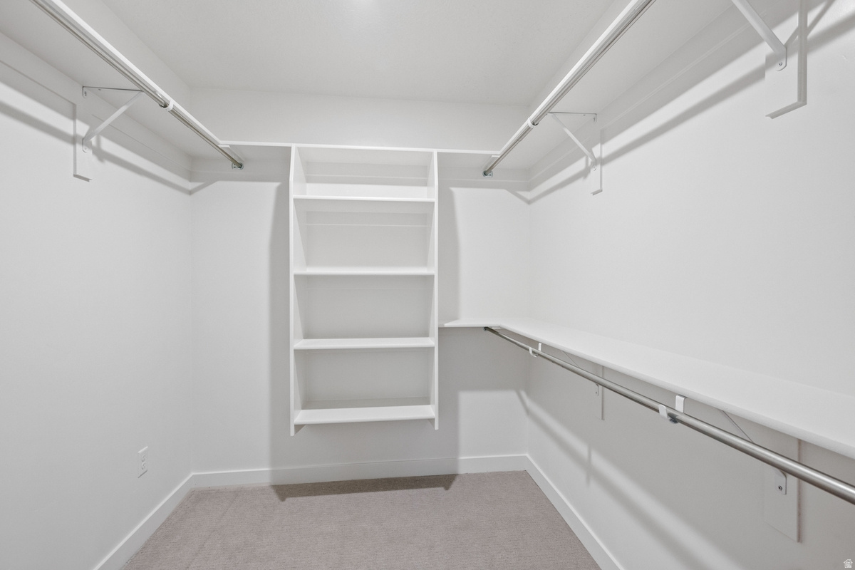 DAYBREAK - Residential