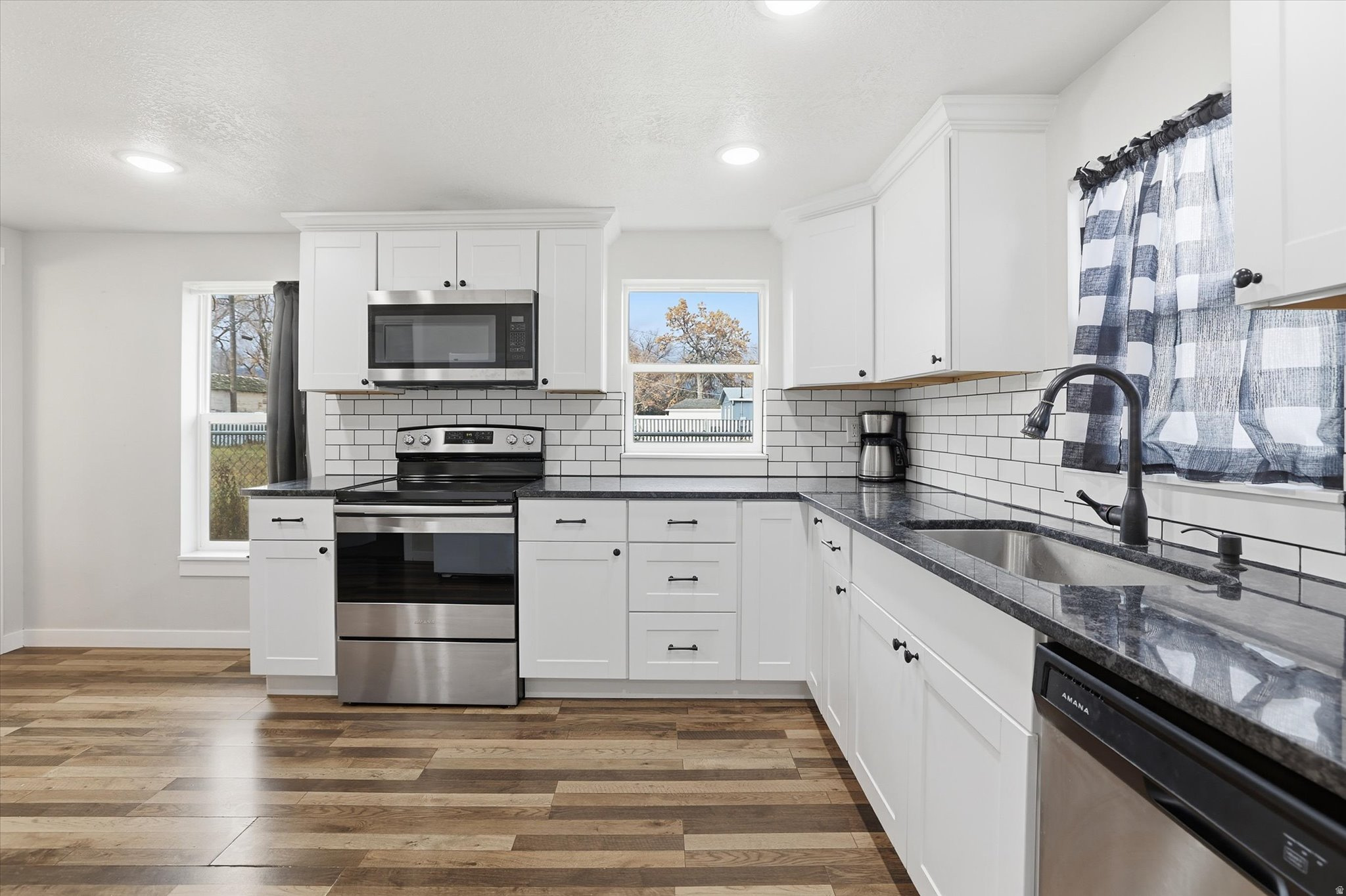 TREMONTON - Residential