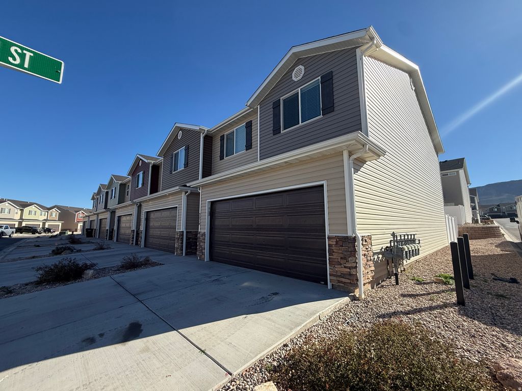 Photo of 3028 N 175 ST E, Cedar City, UT 84721 (MLS # 2145794)