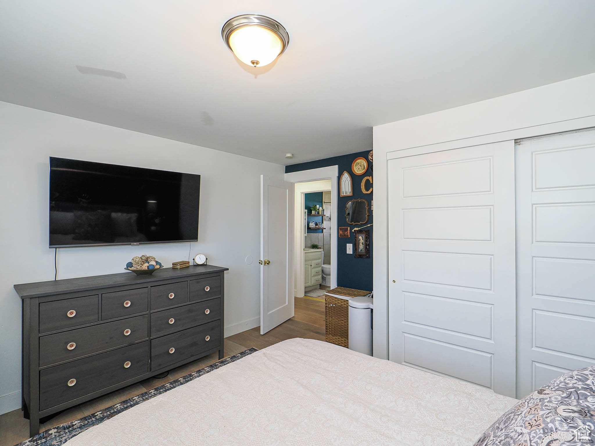 WHITE CITY - Residential