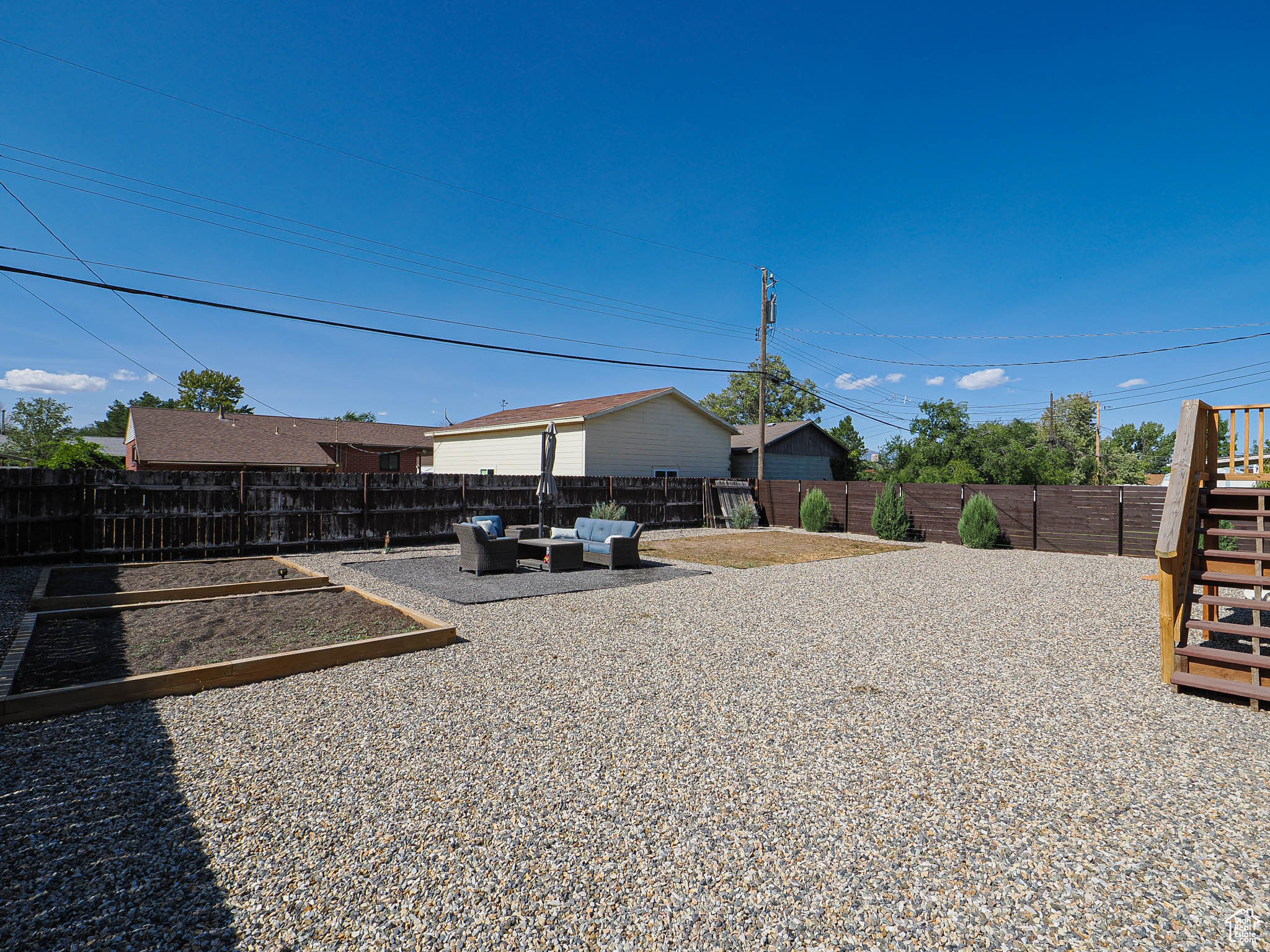 WHITE CITY - Residential