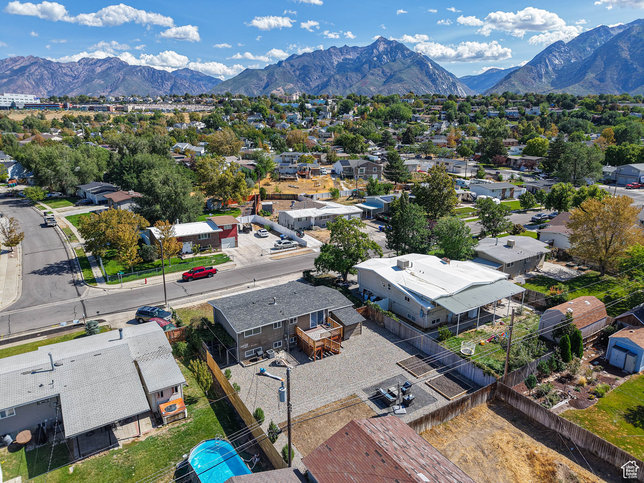 WHITE CITY - Residential