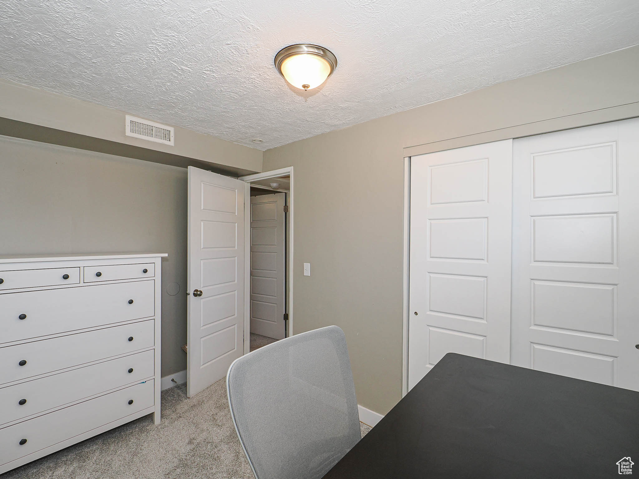 WHITE CITY - Residential