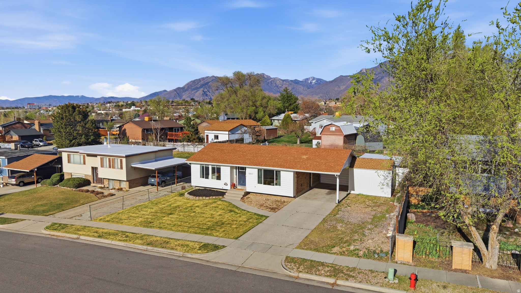 WHITE CITY - Residential