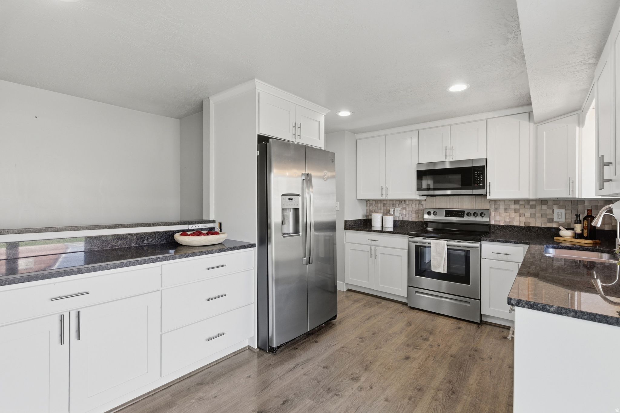 WHITE CITY - Residential