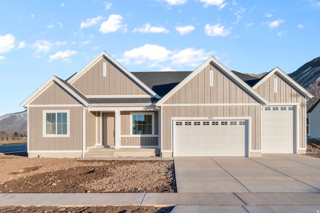 Photo of 1023 N 1750 E #230, Salem, UT 84653 (MLS # 2170997)