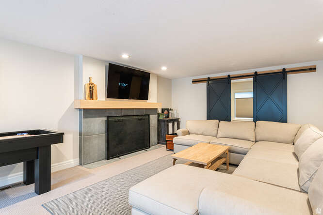 WILLOWCREEK - Residential