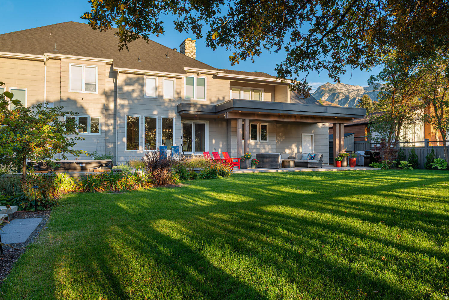 WILLOWCREEK - Residential