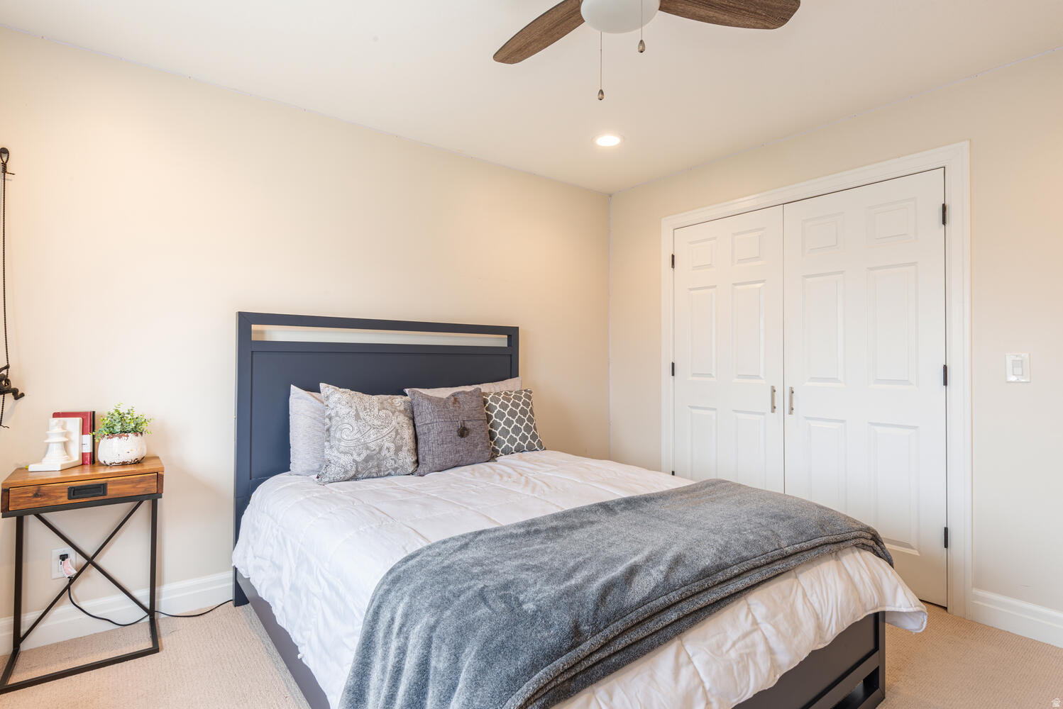 WILLOWCREEK - Residential