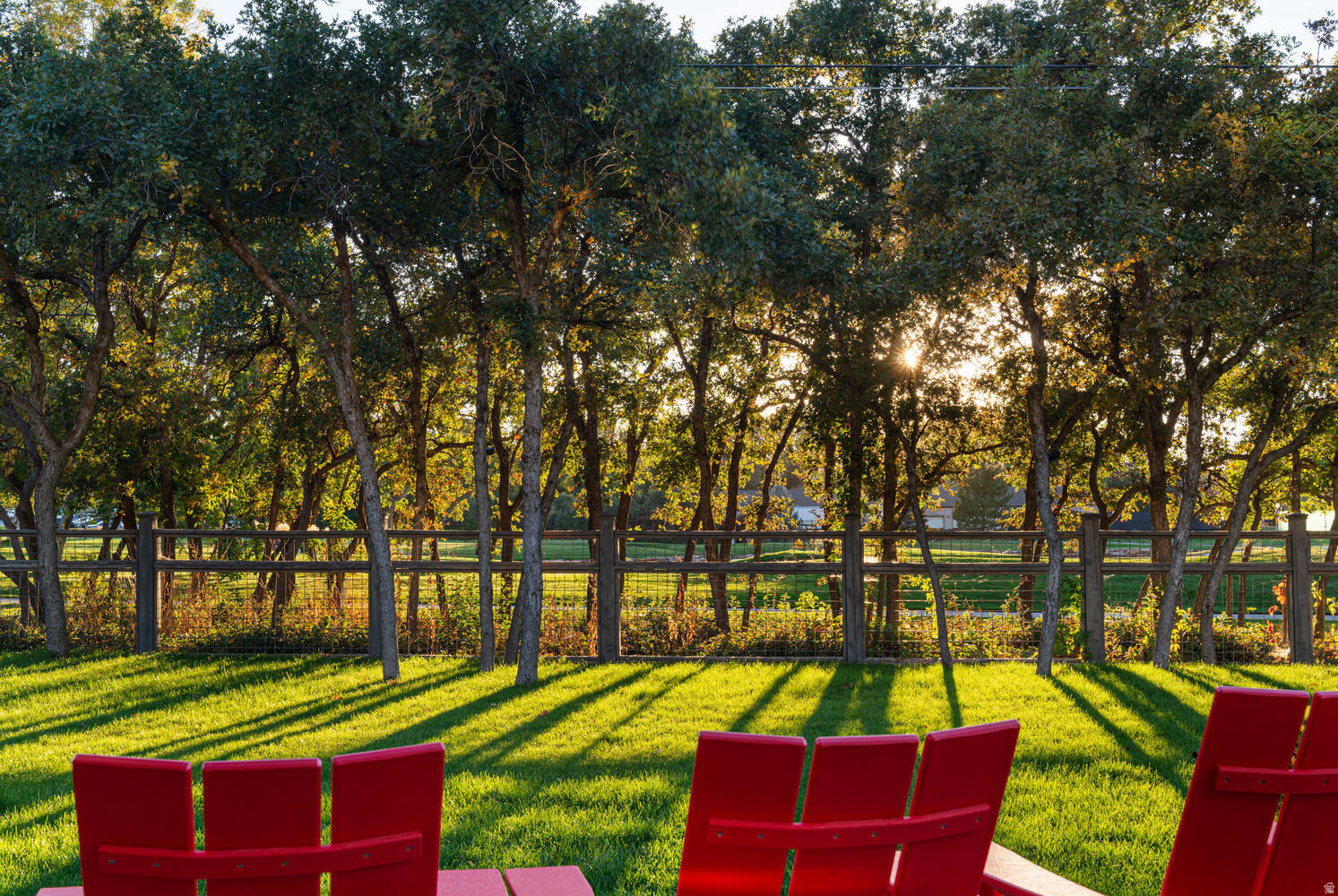 WILLOWCREEK - Residential