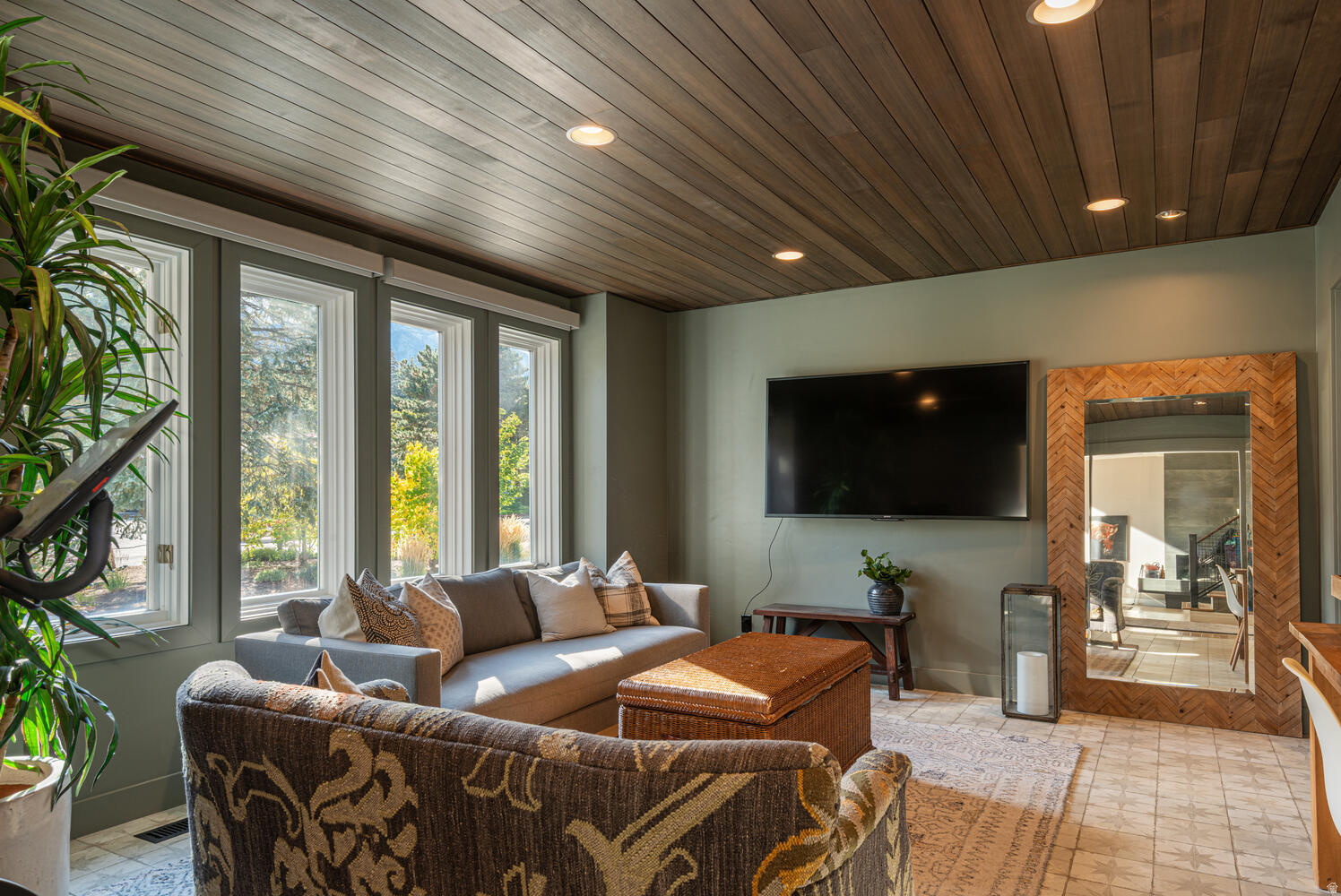 WILLOWCREEK - Residential