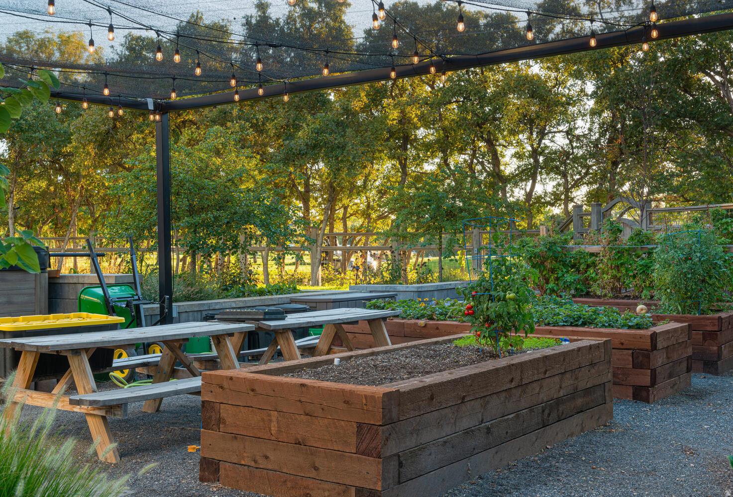 WILLOWCREEK - Residential