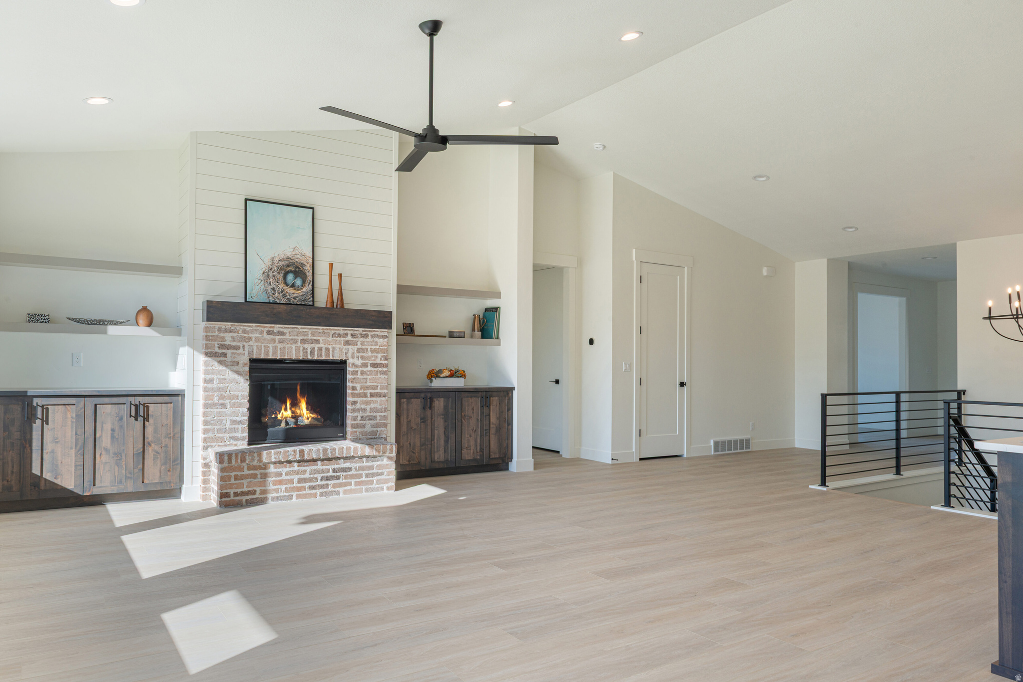 ALTA PARK - Residential