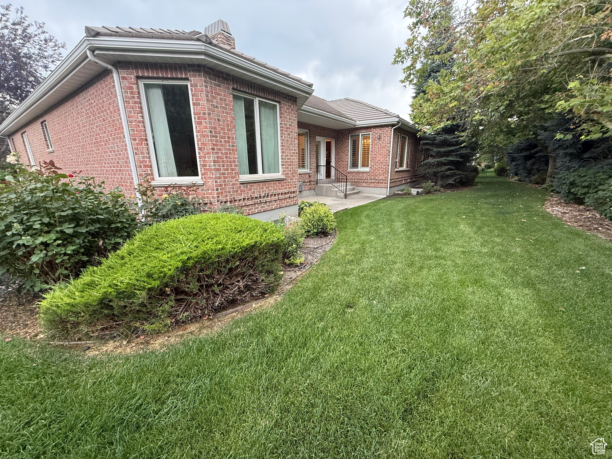 QUAIL MEADOW AT TRI-CITY - Residential Income