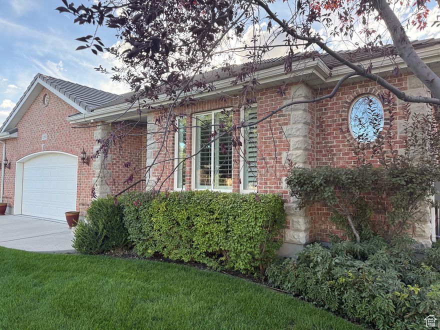 Beautiful, spacious twin home located in the coveted Quail Meadows 55+ retirement community.  This 4 bedroom 3.5 bath home has large gathering areas and fireplaces on both levels, a built-in office, a sewing/craft room, and plenty of storage!  A special upgraded radiant floor heating system provides comfortable warmth all winter long.   The location couldn't be better!!!  Beautiful views of Fox Hollow Golf Course and Mt. Timpanogos Temple.  Close by attractions for the active lifestyle include the Am. Fork Rec. center, the Murdock canal trail, and American Fork canyon.