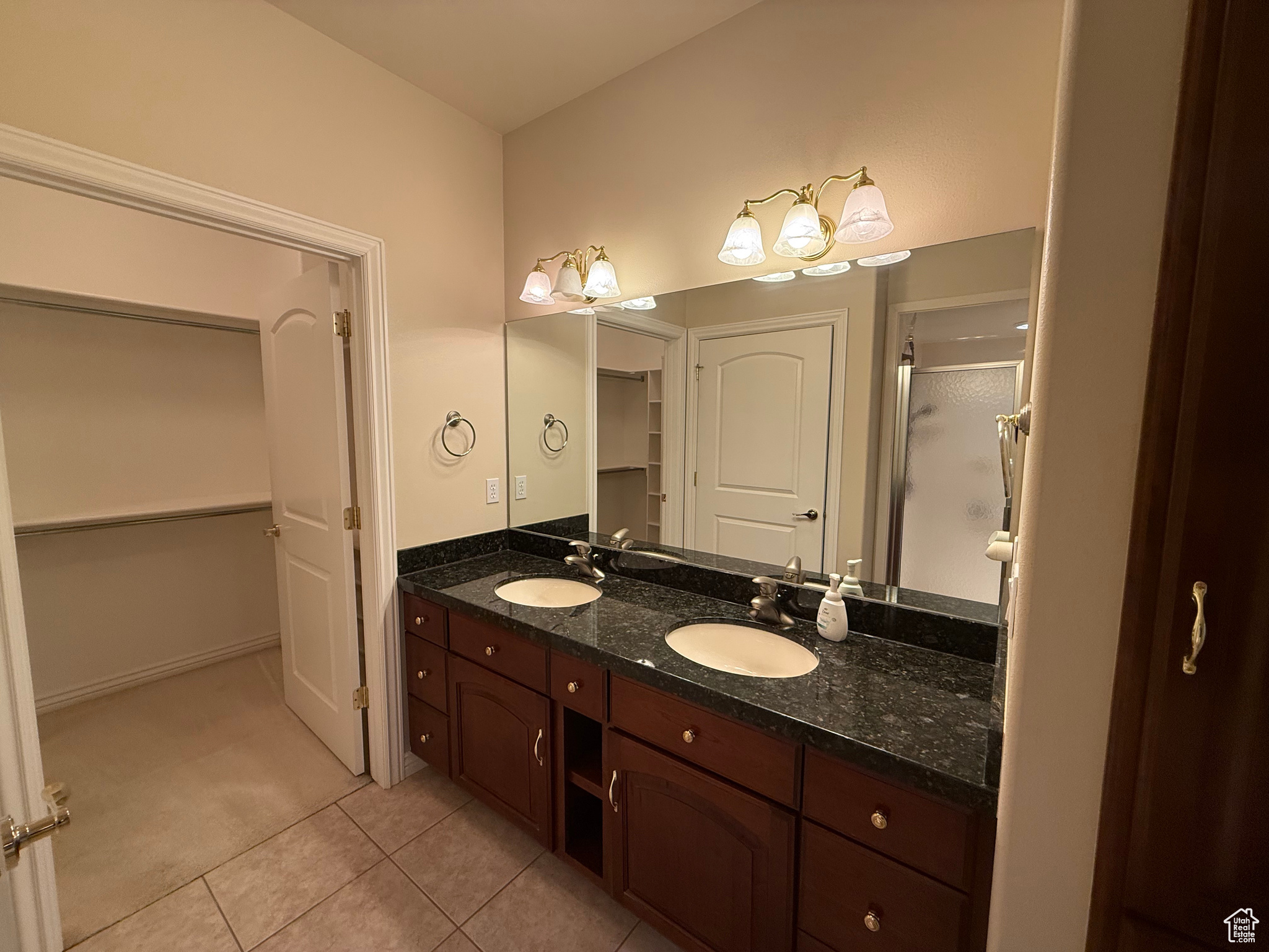 QUAIL MEADOW AT TRI-CITY - Residential Income