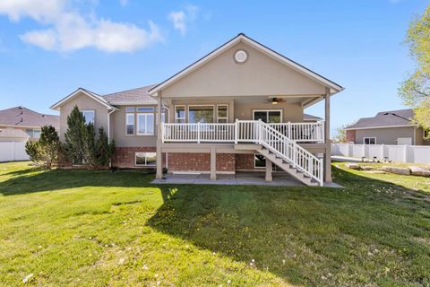 Tiny photo for 3648 TROON DR, Syracuse, UT 84075 (MLS # 2152175)