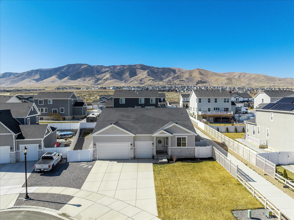 MALLARD BAY - Residential