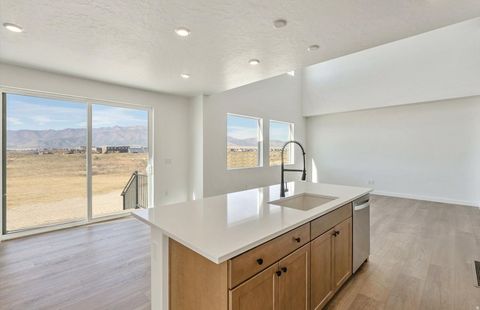 Tiny photo for 4983 N TOPAZ DR, Eagle Mountain, UT 84005 (MLS # 2117221)