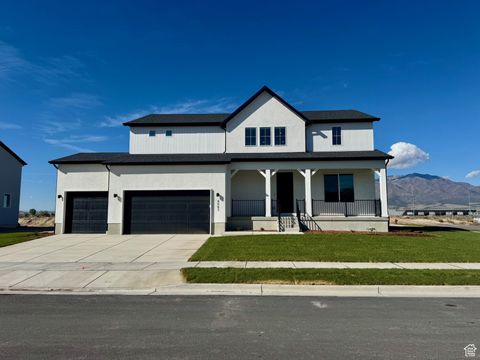 Photo of 4983 N TOPAZ DR #301, Eagle Mountain, UT 84005 (MLS # 2117221)