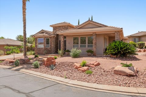 Tiny photo for 140 N TUACAHN DR #30, Ivins, UT 84738 (MLS # 2155373)