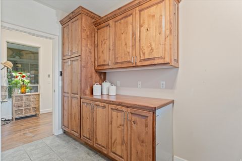 Tiny photo for 140 N TUACAHN DR #30, Ivins, UT 84738 (MLS # 2155373)