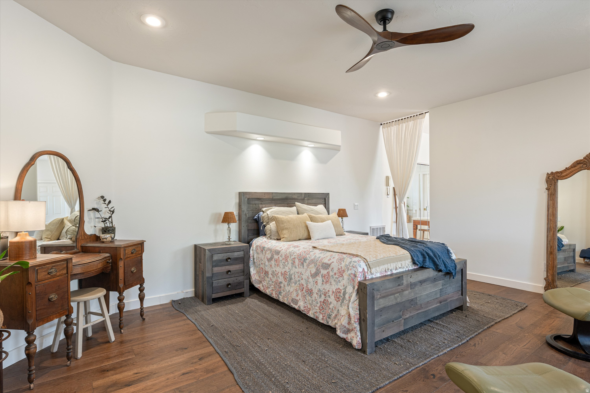 COPPER CANYON 2 - Residential