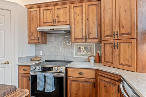 Tiny photo for 140 N TUACAHN DR #30, Ivins, UT 84738 (MLS # 2155373)