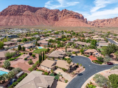Tiny photo for 140 N TUACAHN DR #30, Ivins, UT 84738 (MLS # 2155373)