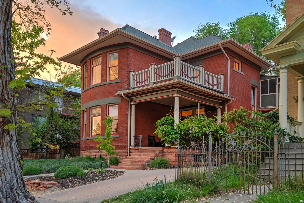 Photo of 729 E 3RD AVE, Salt Lake City, UT 84103 (MLS # 2153013)