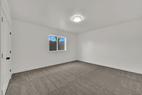 Tiny photo for 532 S 1450 W, Farmington, UT 84025 (MLS # 2148665)