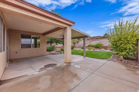Tiny photo for 2093 E SLICK ROCK RD, Washington, UT 84780 (MLS # 2129435)