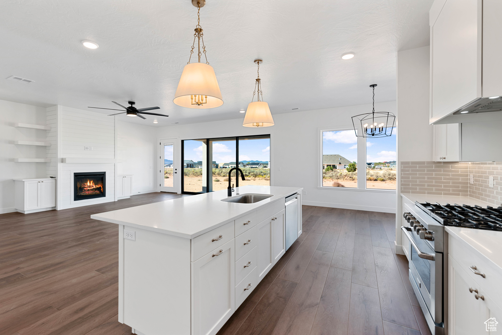 4B RANCH - Residential