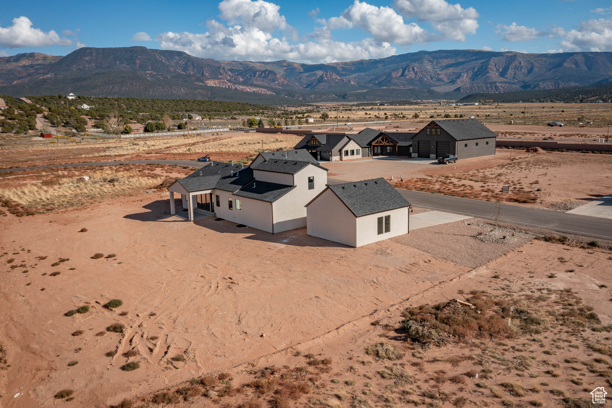 4B RANCH - Residential