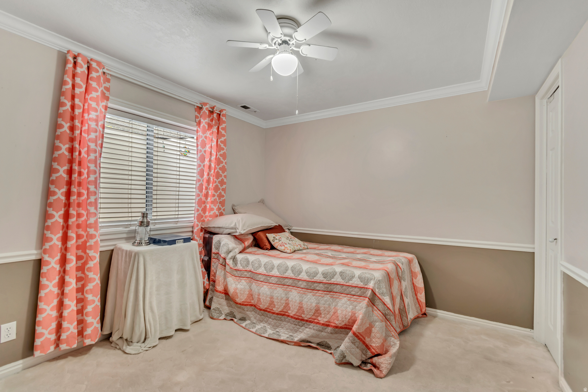 COUNTRY MANOR ESTATE - Residential