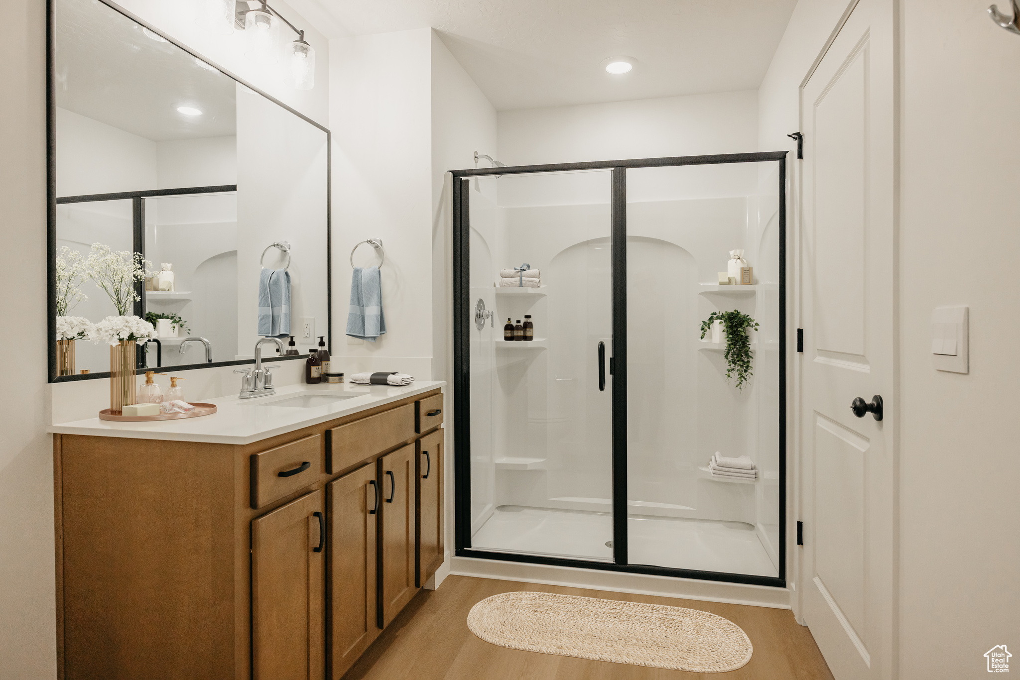 FIREFLY - Residential