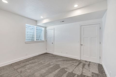 Tiny photo for 583 E PARKER PL, Vineyard, UT 84059 (MLS # 2134501)
